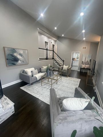 333 Elm Street, Glen Ellyn, IL 60137