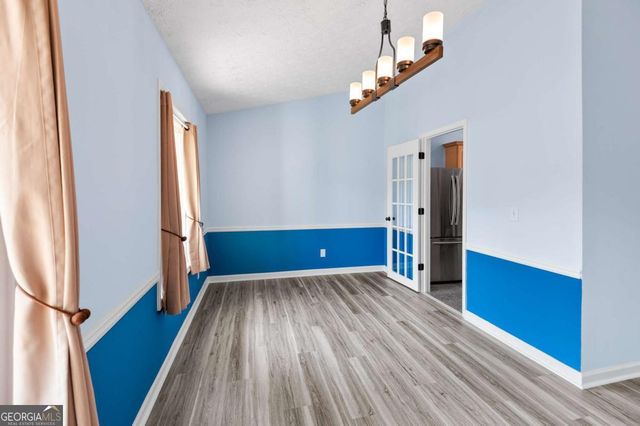 908 River Rock Drive, Woodstock, GA 30188