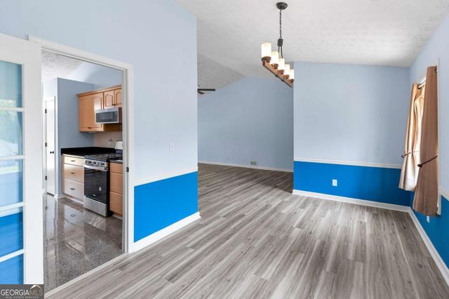 908 River Rock Drive, Woodstock, GA 30188