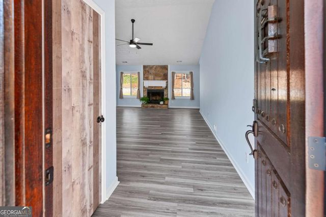 908 River Rock Drive, Woodstock, GA 30188