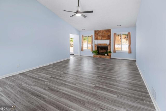 908 River Rock Drive, Woodstock, GA 30188