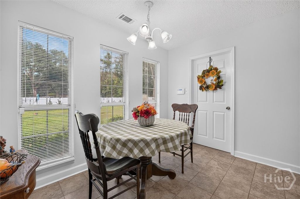 Image 12 of property listing at 378 Brisbon Road, Richmond Hill, GA 31324