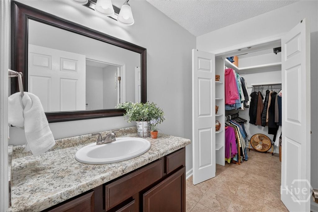 Image 24 of property listing at 378 Brisbon Road, Richmond Hill, GA 31324