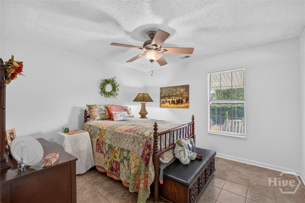 Image 27 of property listing at 378 Brisbon Road, Richmond Hill, GA 31324