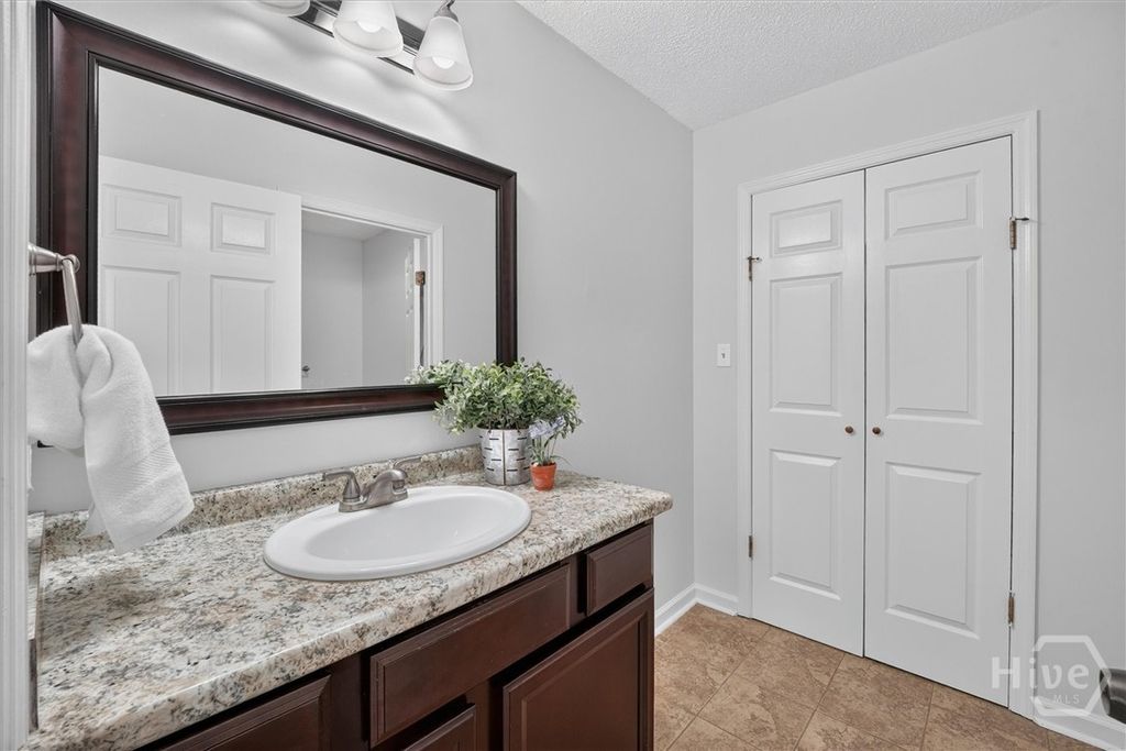 Image 31 of property listing at 378 Brisbon Road, Richmond Hill, GA 31324