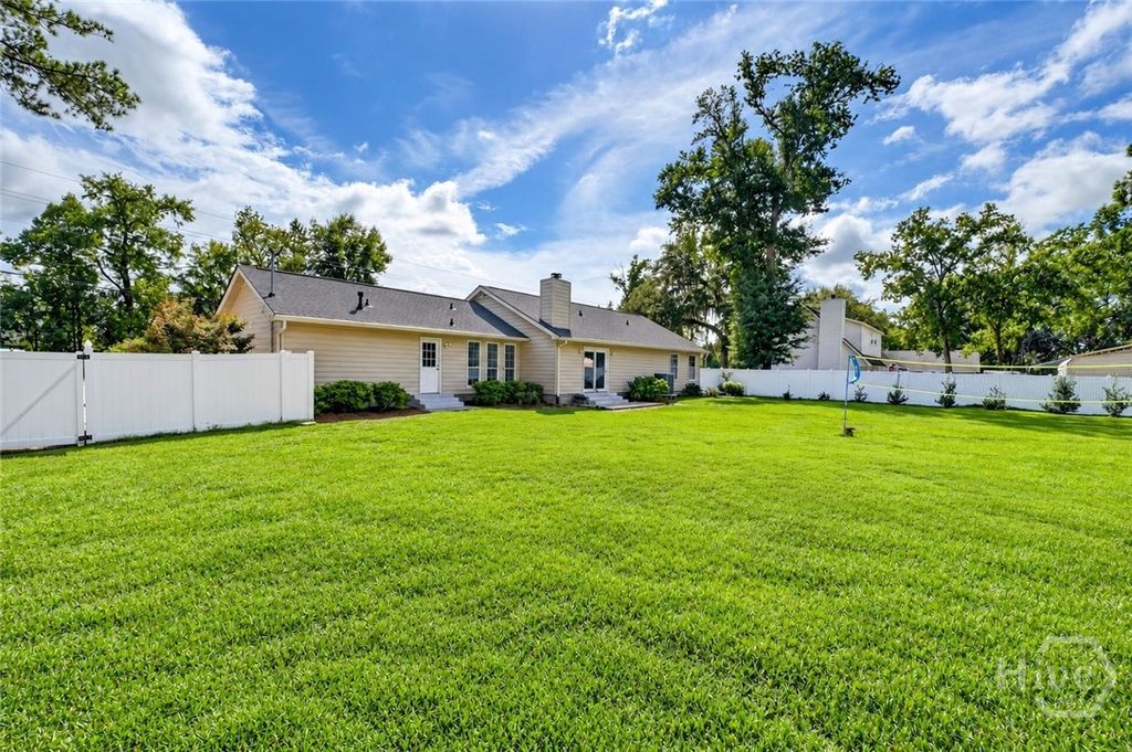 Image 36 of property listing at 378 Brisbon Road, Richmond Hill, GA 31324