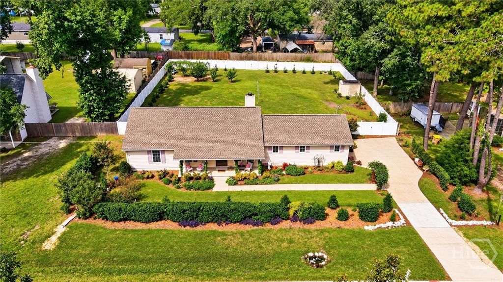 Image 42 of property listing at 378 Brisbon Road, Richmond Hill, GA 31324