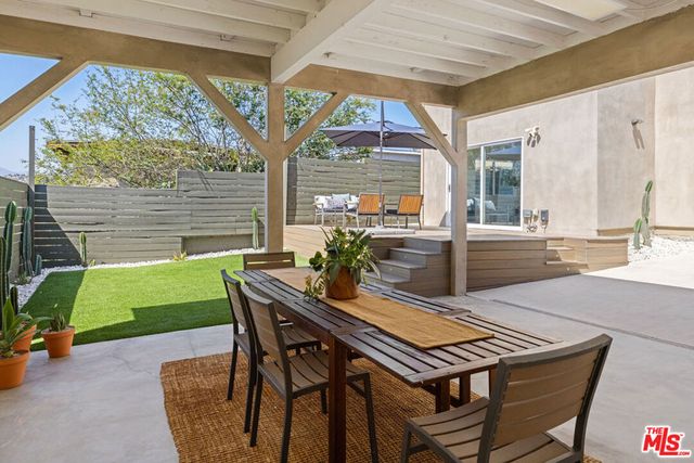 645 Milo Terrace, Los Angeles, CA 90042