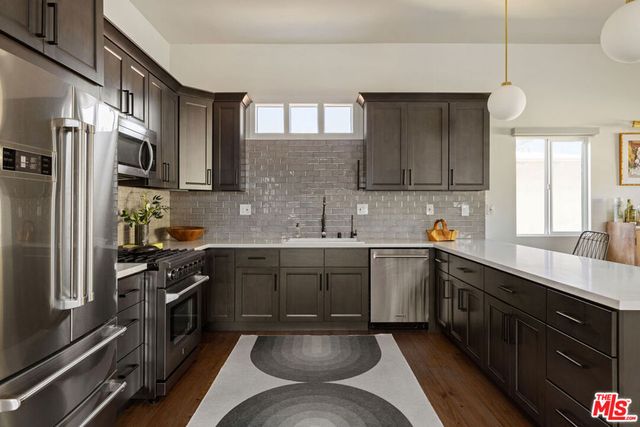 645 Milo Terrace, Los Angeles, CA 90042