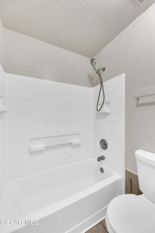 11053 Oasis Drive, El Paso, TX 79936