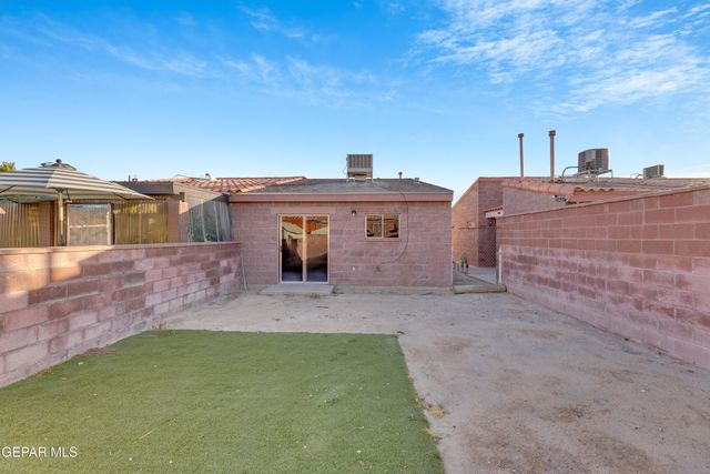 11053 Oasis Drive, El Paso, TX 79936