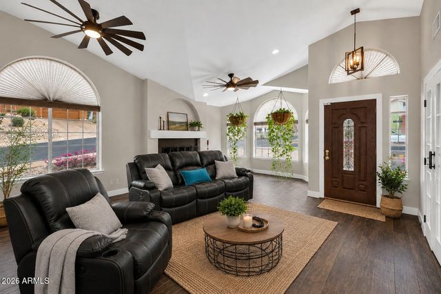 3242 N RICARDO Circle, Mesa, AZ 85215