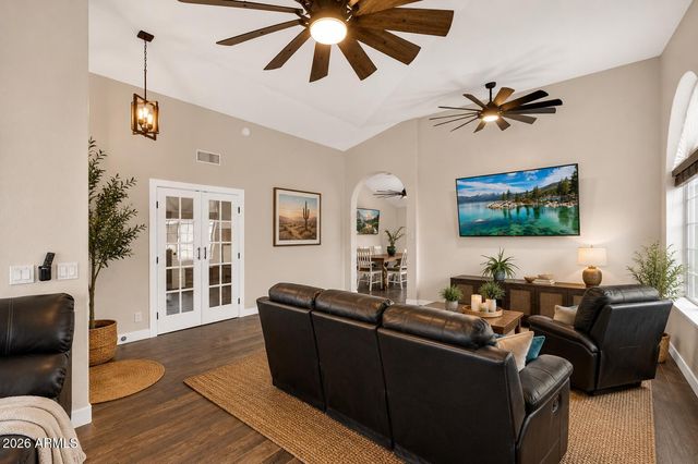 3242 N RICARDO Circle, Mesa, AZ 85215