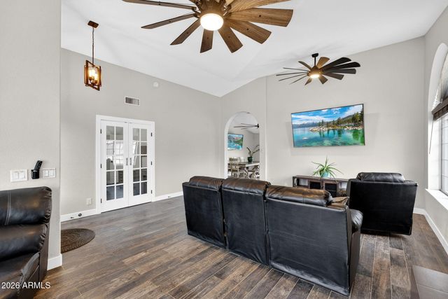 3242 N RICARDO Circle, Mesa, AZ 85215