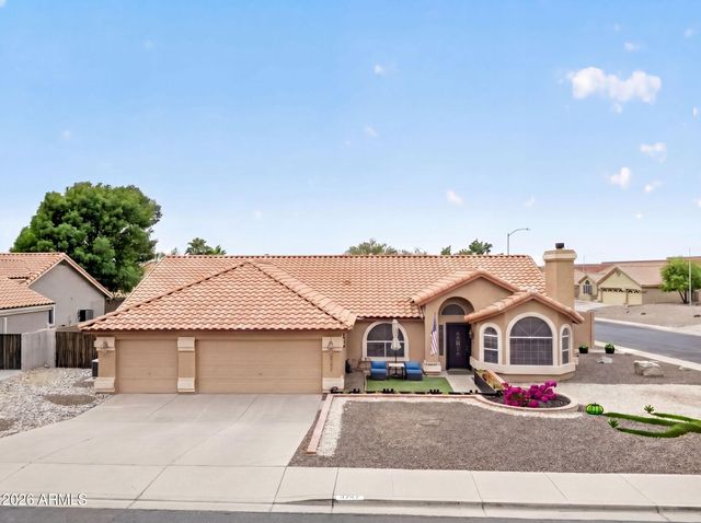 3242 N RICARDO Circle, Mesa, AZ 85215