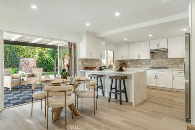 11111 Vanalden, Porter Ranch, CA 91326