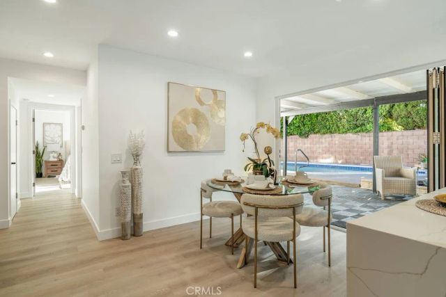 11111 Vanalden, Porter Ranch, CA 91326