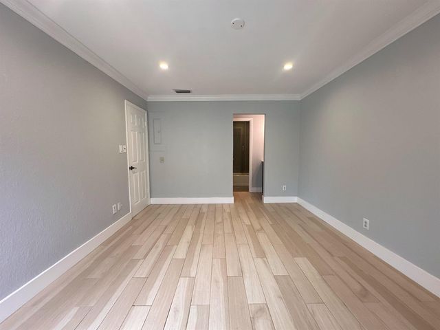 9638 NW 65th Street C10, Tamarac, FL 33321