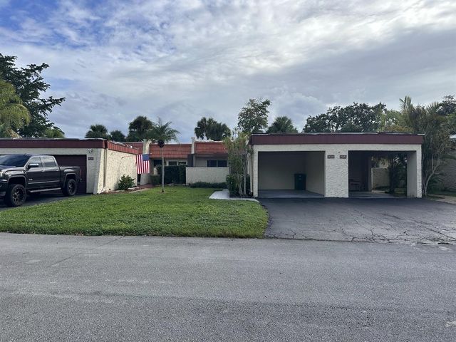 9638 NW 65th Street C10, Tamarac, FL 33321