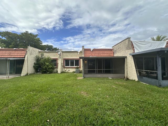 9638 NW 65th Street C10, Tamarac, FL 33321