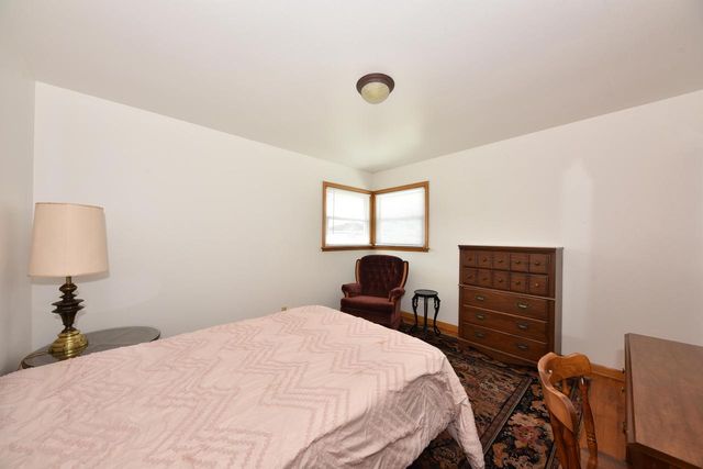 4859 N 105th STREET, Milwaukee, WI 53225