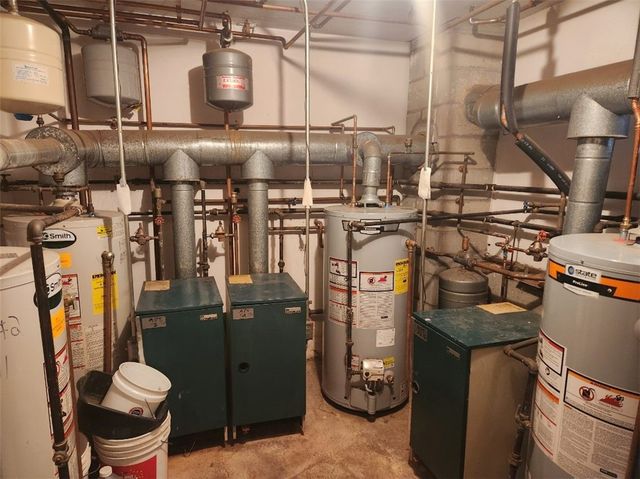 203 Lexington Avenue, North Providence, RI 02904