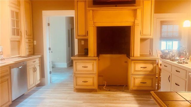 1735 Hill NE Street, Conyers, GA 30012