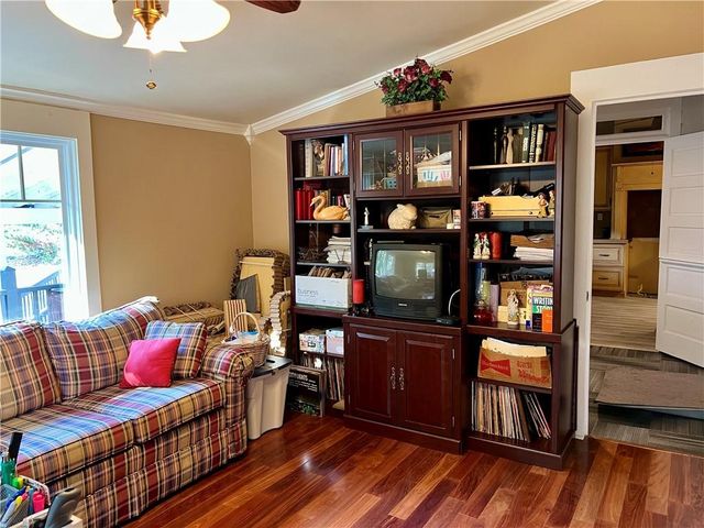 1735 Hill NE Street, Conyers, GA 30012