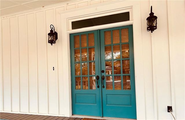 1735 Hill NE Street, Conyers, GA 30012