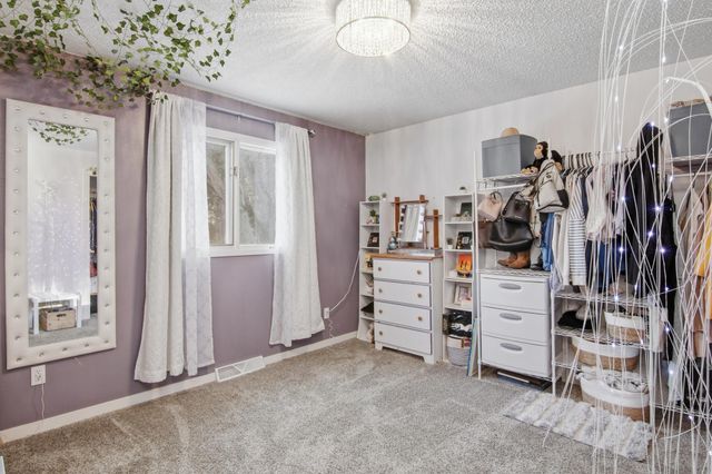 4304 Tamara Drive, Eau Claire, WI 54701