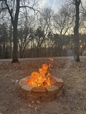 4304 Tamara Drive, Eau Claire, WI 54701