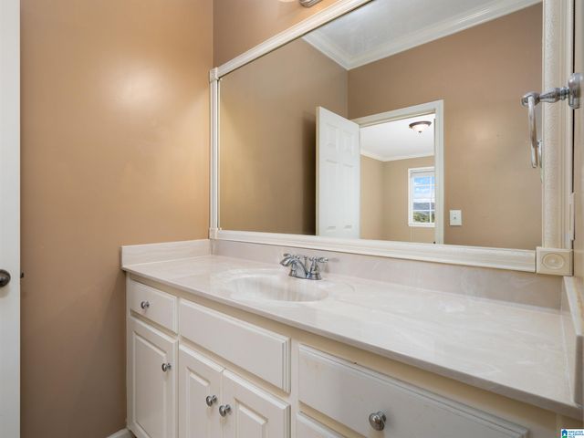 1033 SANDHURST CIRCLE, Birmingham, AL 35242