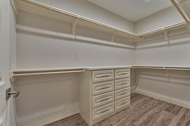 62 N Turtle Rock Court, The Woodlands, TX 77381