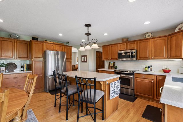 8060 Turtle Creek Boulevard, Minnetrista, MN 55375
