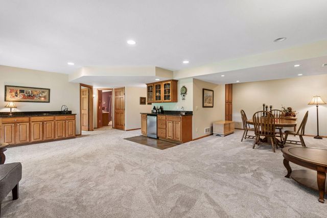 8060 Turtle Creek Boulevard, Minnetrista, MN 55375
