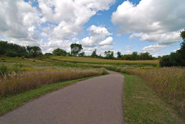8060 Turtle Creek Boulevard, Minnetrista, MN 55375