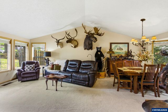 1987 Cunningham Ln S, Salem, OR 97302