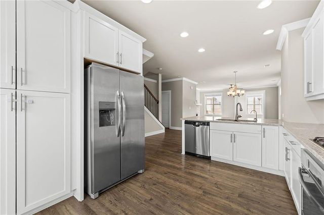 1098 Township Square, Alpharetta, GA 30022