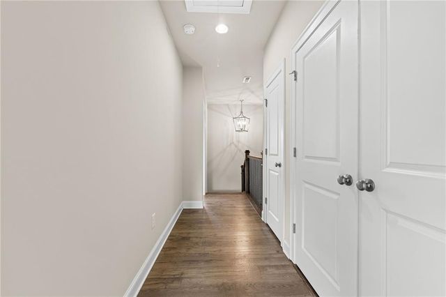 1098 Township Square, Alpharetta, GA 30022