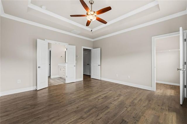 1098 Township Square, Alpharetta, GA 30022