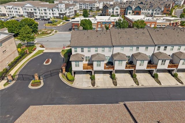 1098 Township Square, Alpharetta, GA 30022