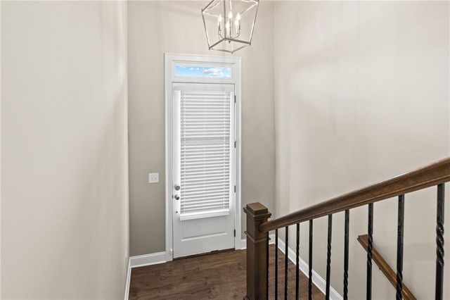1098 Township Square, Alpharetta, GA 30022