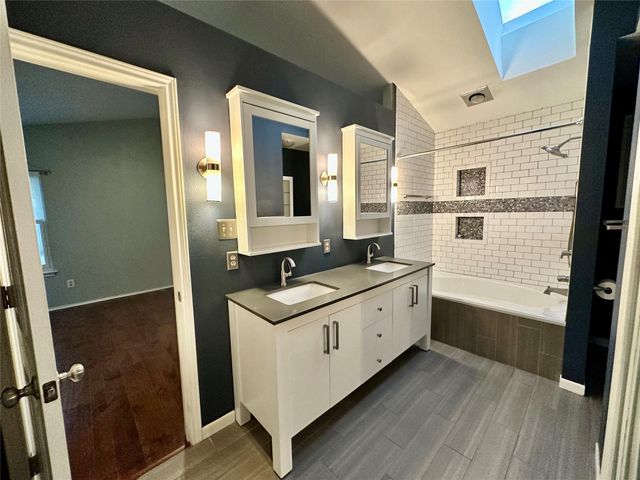 2305 Rick Whinery DR, Austin, TX 78728