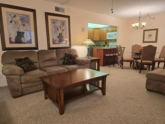 317 Pine Ridge Circle, Greenacres, FL 33463