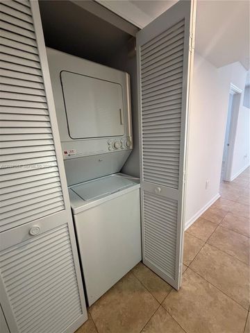 1280 S Alhambra Circle 1413, Coral Gables, FL 33146