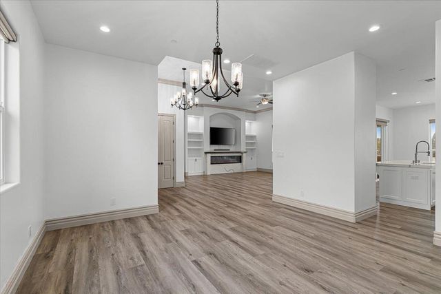 2252 Oak Creek Dr, Copperopolis, CA 95228