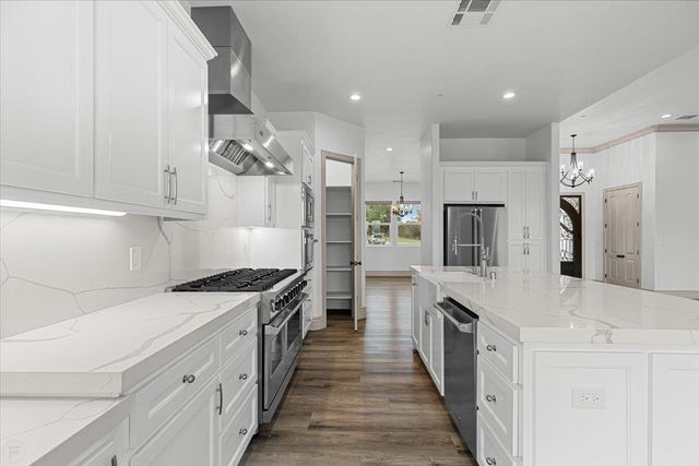 2252 Oak Creek Dr, Copperopolis, CA 95228