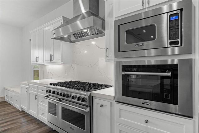 2252 Oak Creek Dr, Copperopolis, CA 95228