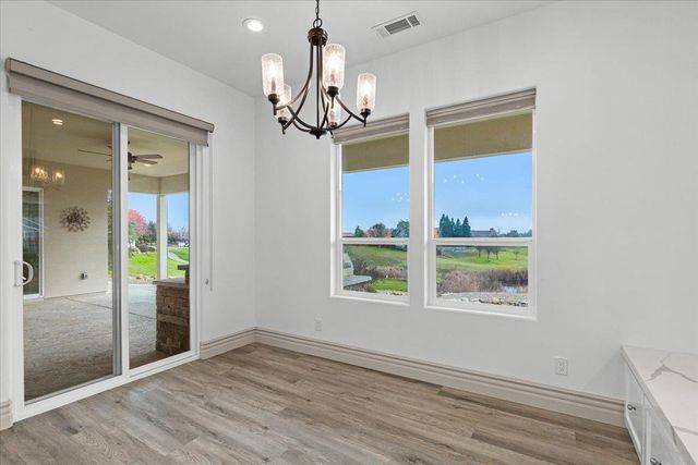 2252 Oak Creek Dr, Copperopolis, CA 95228