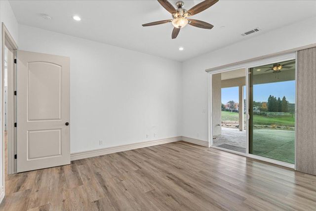 2252 Oak Creek Dr, Copperopolis, CA 95228